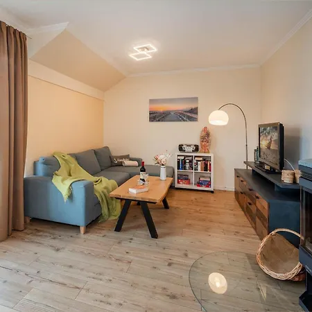 Sylva Apartment *
